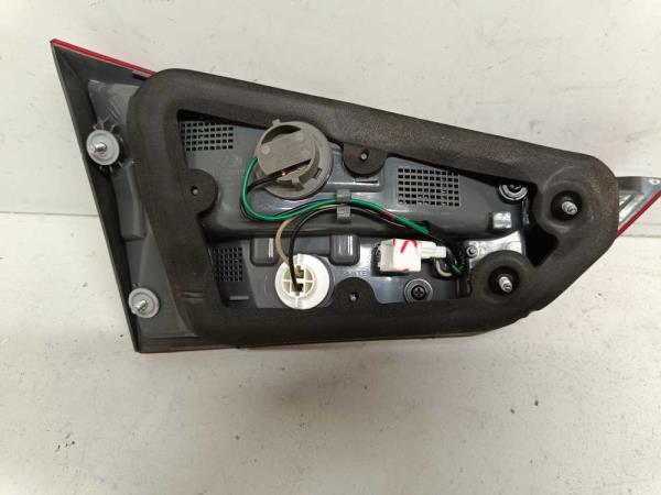 FEU ARRIERE DROIT HYUNDAI IX20 2010-2019 - Vue 2